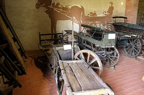 082-Каретныи сараи